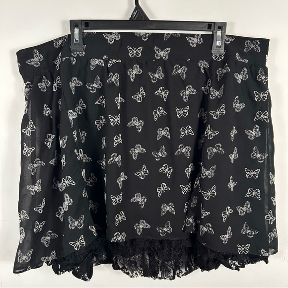 Tripp NYC Black Skirt with White Butterfly Design 18 - Picture 3 of 9